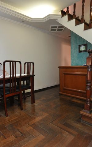 Casa à venda com 160m², 3 quartos e 2 vagasSala