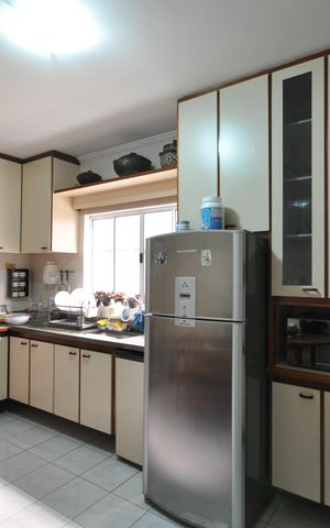 Casa à venda com 160m², 3 quartos e 2 vagasCozinha