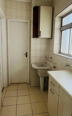 Apartamento à venda com 90m², 3 quartos e 1 vaga Apartamento à venda com 90m², 3 quartos e 1 vagaÁrea de serviço