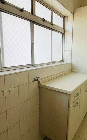 Apartamento à venda com 90m², 3 quartos e 1 vaga Apartamento à venda com 90m², 3 quartos e 1 vagaÁrea de serviço