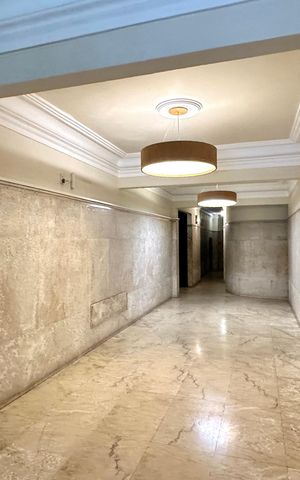 Apartamento à venda com 120m², 2 quartos e sem vaga