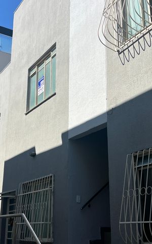 Casa à venda com 52m², 3 quartos e sem vaga Casa à venda com 52m², 3 quartos e sem vagaÁrea comum