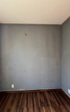 Casa à venda com 52m², 3 quartos e sem vaga Casa à venda com 52m², 3 quartos e sem vagaQuarto 1