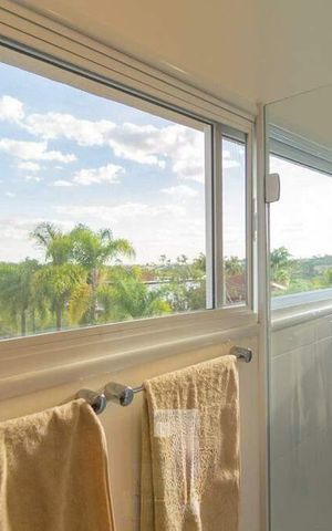 Casa de condomínio à venda com 472m², 4 quartos e 3 vagas