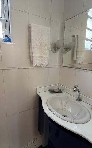 Casa à venda com 405m², 6 quartos e 3 vagas Casa à venda com 405m², 6 quartos e 3 vagasLavabo