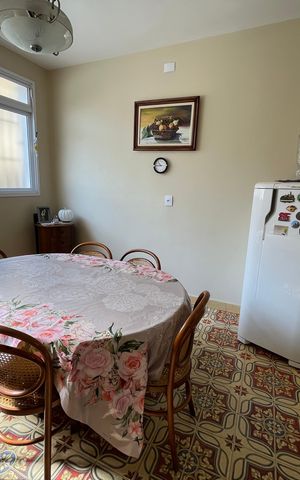 Casa à venda com 405m², 6 quartos e 3 vagas Casa à venda com 405m², 6 quartos e 3 vagasCozinha