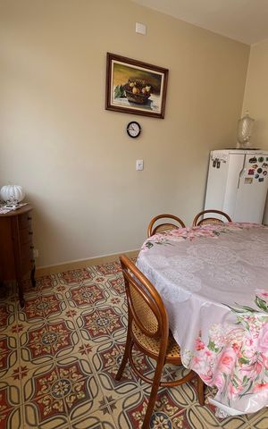 Casa à venda com 405m², 6 quartos e 3 vagas Casa à venda com 405m², 6 quartos e 3 vagasCozinha