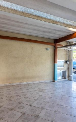 Casa à venda com 109m², 2 quartos e 2 vagasGaragem