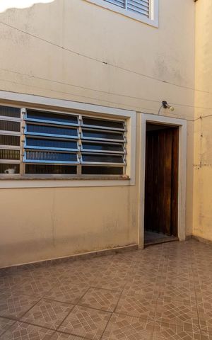 Casa à venda com 109m², 2 quartos e 2 vagasQuintal