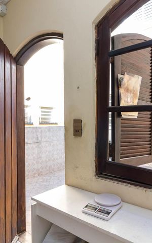 Casa à venda com 109m², 2 quartos e 2 vagasQuarto de Serviço