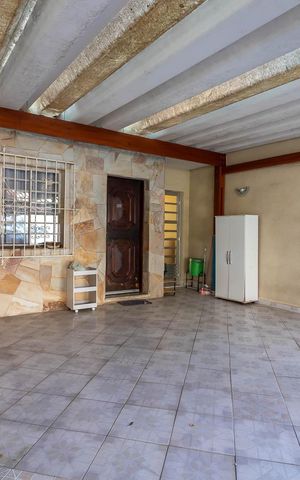 Casa à venda com 109m², 2 quartos e 2 vagasGaragem