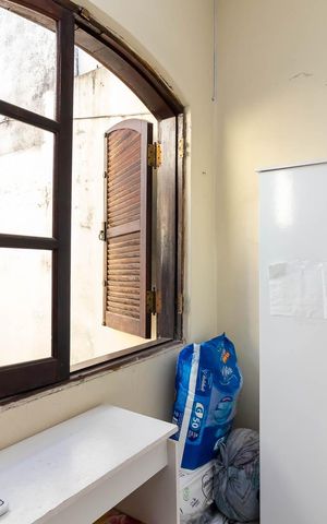 Casa à venda com 109m², 2 quartos e 2 vagasQuarto de Serviço