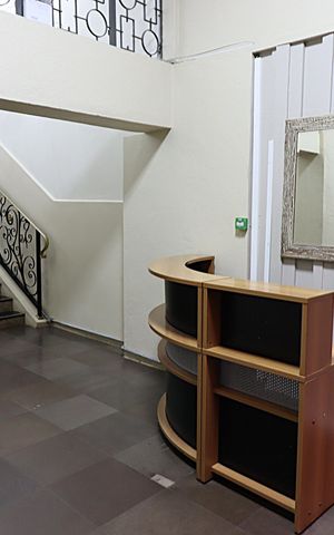 Apartamento à venda com 85m², 3 quartos e sem vagaÁrea comum - Hall de entrada