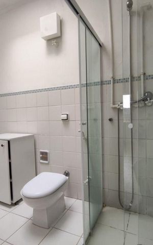 Casa à venda com 300m², 3 quartos e 3 vagas
