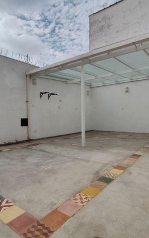 Casa à venda com 300m², 3 quartos e 3 vagas