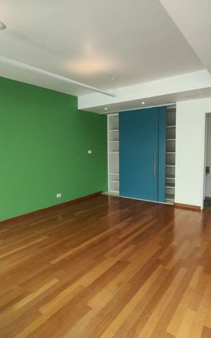 Casa à venda com 300m², 3 quartos e 3 vagas
