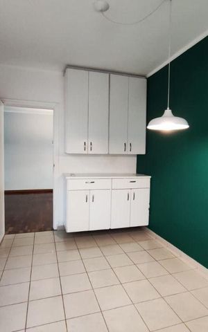 Casa à venda com 300m², 3 quartos e 3 vagas