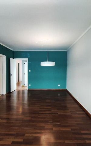 Casa à venda com 300m², 3 quartos e 3 vagas