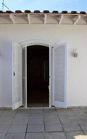 Casa à venda com 119m², 3 quartos e 2 vagas