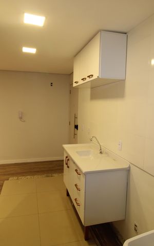 Apartamento à venda com 48m², 2 quartos e 1 vagaSala / Cozinha