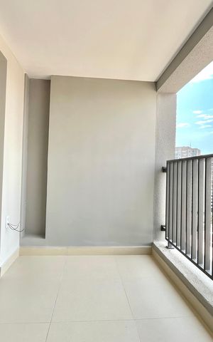 Studio para alugar com 29m², 1 quarto e sem vaga Studio para alugar com 29m², 1 quarto e sem vagaVaranda
