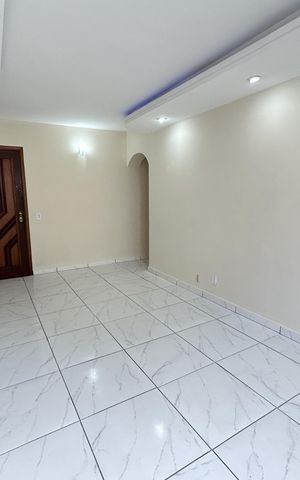 Apartamento para alugar com 72m², 2 quartos e 1 vagaSala