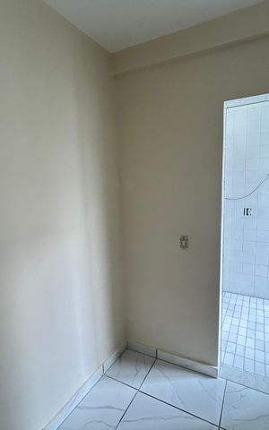 Apartamento para alugar com 72m², 2 quartos e 1 vagaQuarto de Serviço