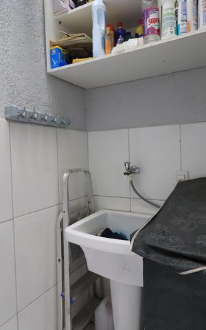 Casa de condomínio à venda com 110m², 2 quartos e 1 vagaÁrea de Serviço