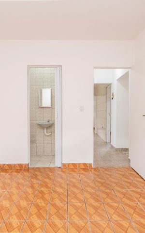 Casa para alugar com 130m², 2 quartos e 1 vagaQuarto Suíte