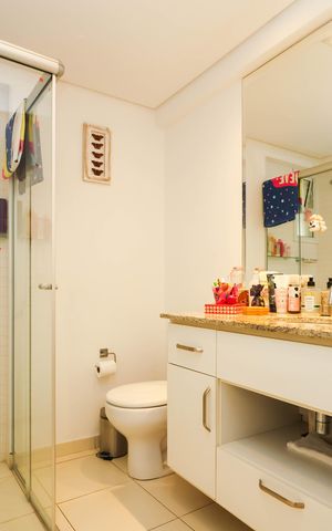 Apartamento à venda com 80m², 3 quartos e 2 vagasBanheiro Social