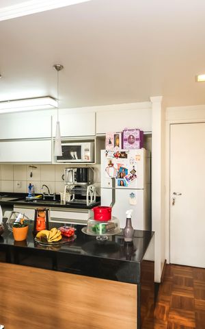 Apartamento à venda com 80m², 3 quartos e 2 vagasCozinha