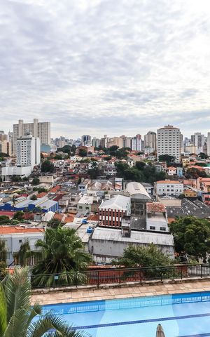 Apartamento à venda com 80m², 3 quartos e 2 vagasVaranda