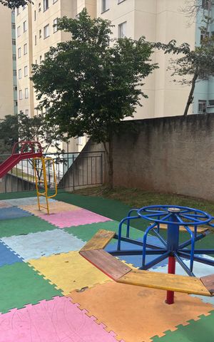 Apartamento à venda com 49m², 2 quartos e 1 vaga Apartamento à venda com 49m², 2 quartos e 1 vagaÁrea Comum - Playground