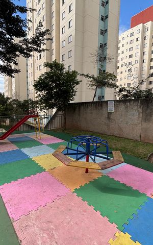 Apartamento à venda com 49m², 2 quartos e 1 vaga Apartamento à venda com 49m², 2 quartos e 1 vagaÁrea Comum - Playground