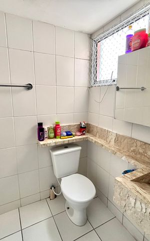 Apartamento à venda com 49m², 2 quartos e 1 vaga Apartamento à venda com 49m², 2 quartos e 1 vagaBanheiro