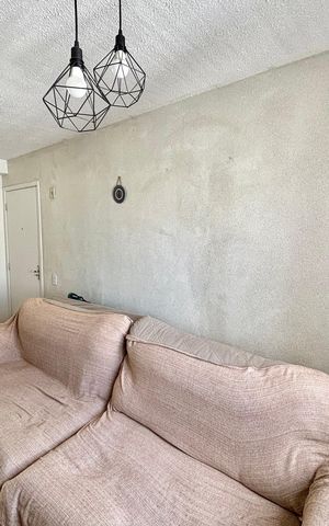 Apartamento à venda com 49m², 2 quartos e 1 vaga Apartamento à venda com 49m², 2 quartos e 1 vagaSala