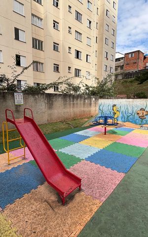 Apartamento à venda com 49m², 2 quartos e 1 vaga Apartamento à venda com 49m², 2 quartos e 1 vagaÁrea Comum - Playground