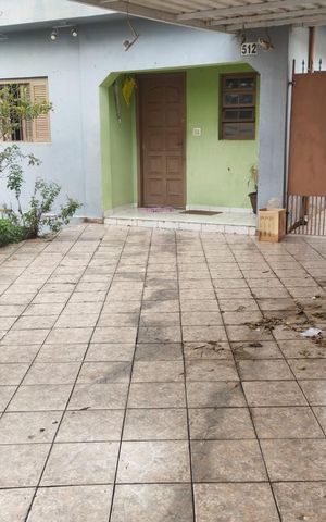 Casa à venda com 125m², 4 quartos e 2 vagas Casa à venda com 125m², 4 quartos e 2 vagasÁrea externa