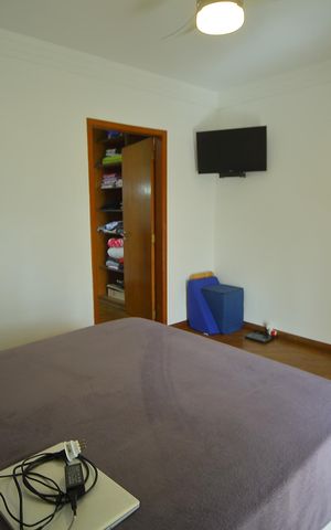 Casa à venda com 377m², 4 quartos e 4 vagasSuíte 1 