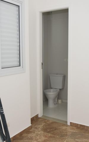 Apartamento para alugar com 160m², 4 quartos e 2 vagasQuarto de Serviço