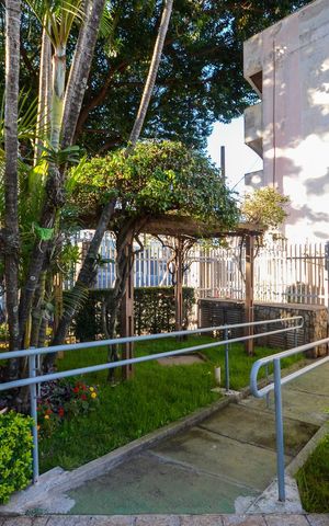 Apartamento à venda com 136m², 4 quartos e 3 vagas Apartamento à venda com 136m², 4 quartos e 3 vagasÁrea comum