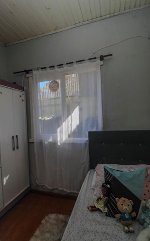 Casa à venda com 180m², 5 quartos e sem vaga Casa à venda com 180m², 5 quartos e sem vagaQuarto 5