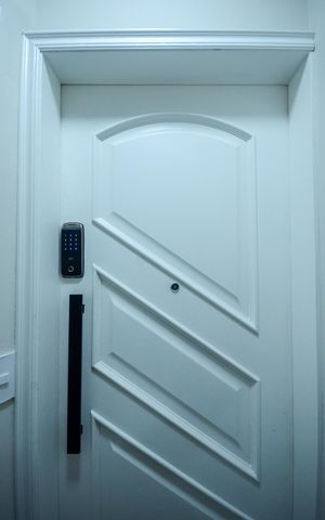 Apartamento à venda com 78m², 2 quartos e 1 vaga Apartamento à venda com 78m², 2 quartos e 1 vagaFechadura Eletronica