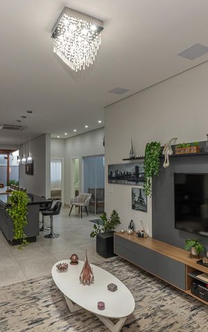 Casa de condomínio para alugar com 116m², 2 quartos e 2 vagas Casa de condomínio para alugar com 116m², 2 quartos e 2 vagasSala de Estar
