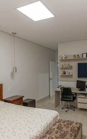 Casa de condomínio para alugar com 116m², 2 quartos e 2 vagas Casa de condomínio para alugar com 116m², 2 quartos e 2 vagasSuite