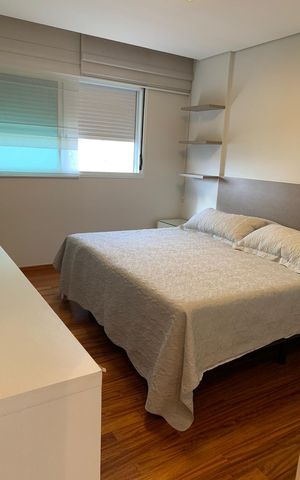 Apartamento para alugar com 154m², 4 quartos e 3 vagas