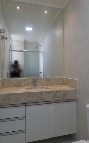Apartamento à venda com 161m², 4 quartos e 3 vagasBanheiro da Suíte 2