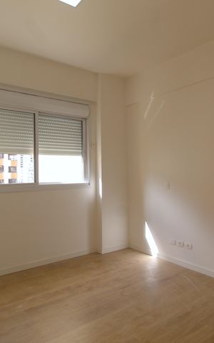 Apartamento à venda com 161m², 4 quartos e 3 vagasQuarto 4