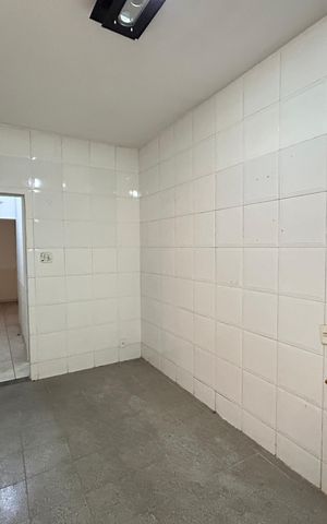 Casa à venda com 76m², 2 quartos e 1 vagaCozinha
