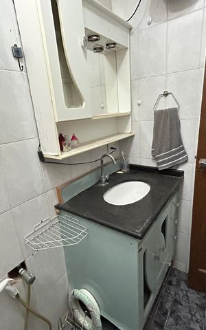 Casa à venda com 76m², 2 quartos e 1 vagaBanheiro Social